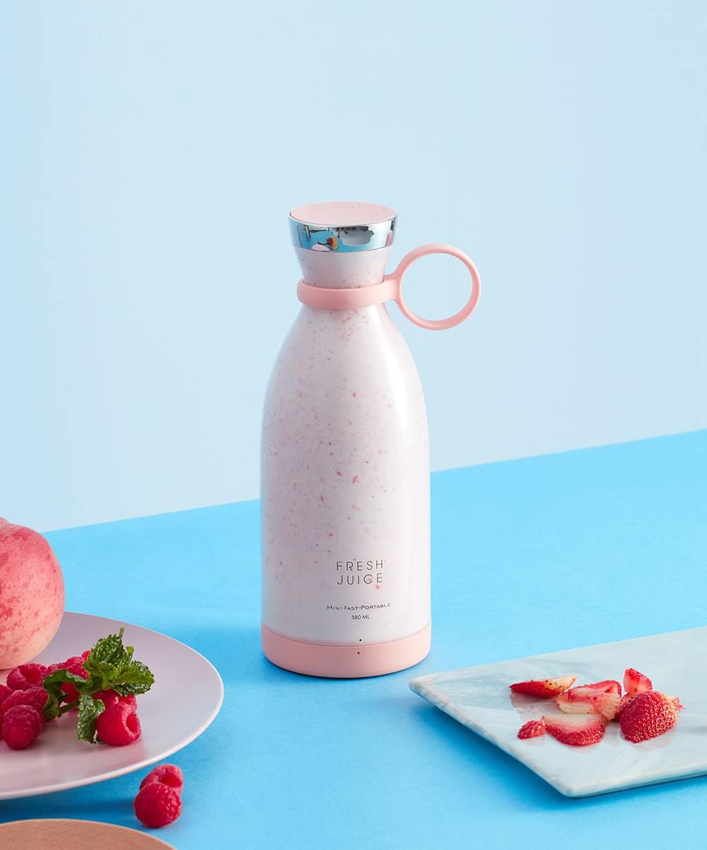 BlendGo – Portable USB Rechargeable Mini Juicer