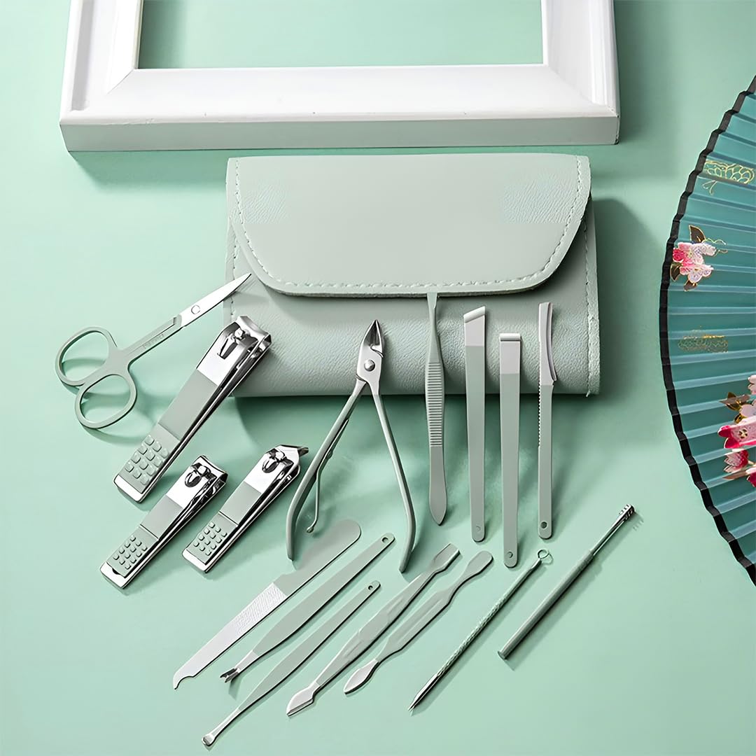 NailNest – All-in-One Mani-Pedi Kit for Home & Travel